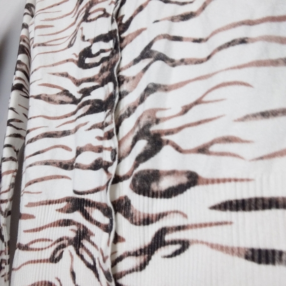 🆕🌿VILA MILANO ZEBRA CARDI🌿 - Picture 4 of 9